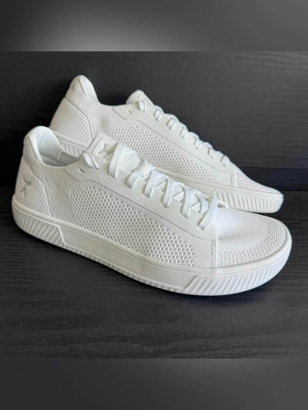 Flux Adapt Knit Trainer Barefoot Minimalist Sneaker Sz 9.5 White Shoe Brand NEW